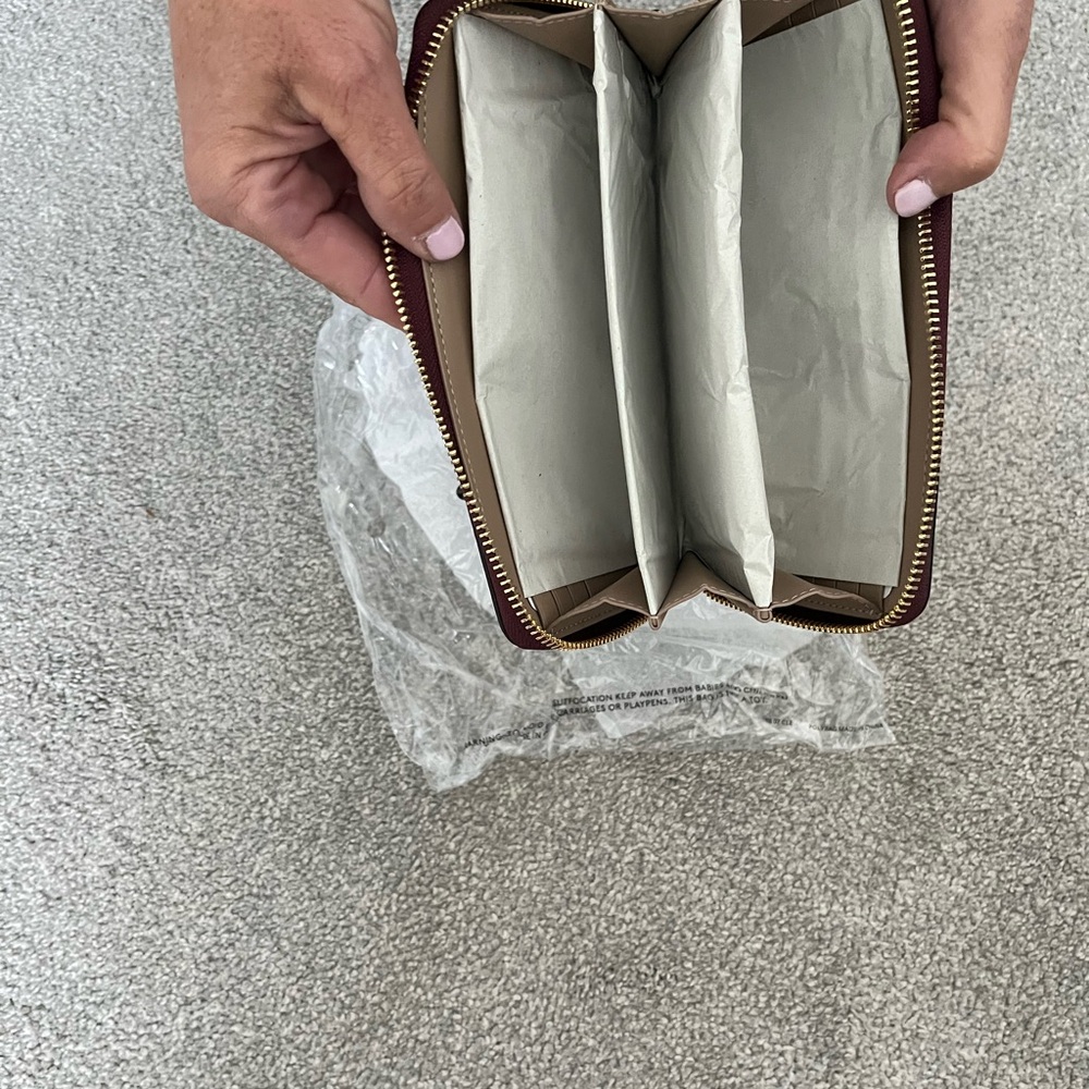 Coach zip wallet